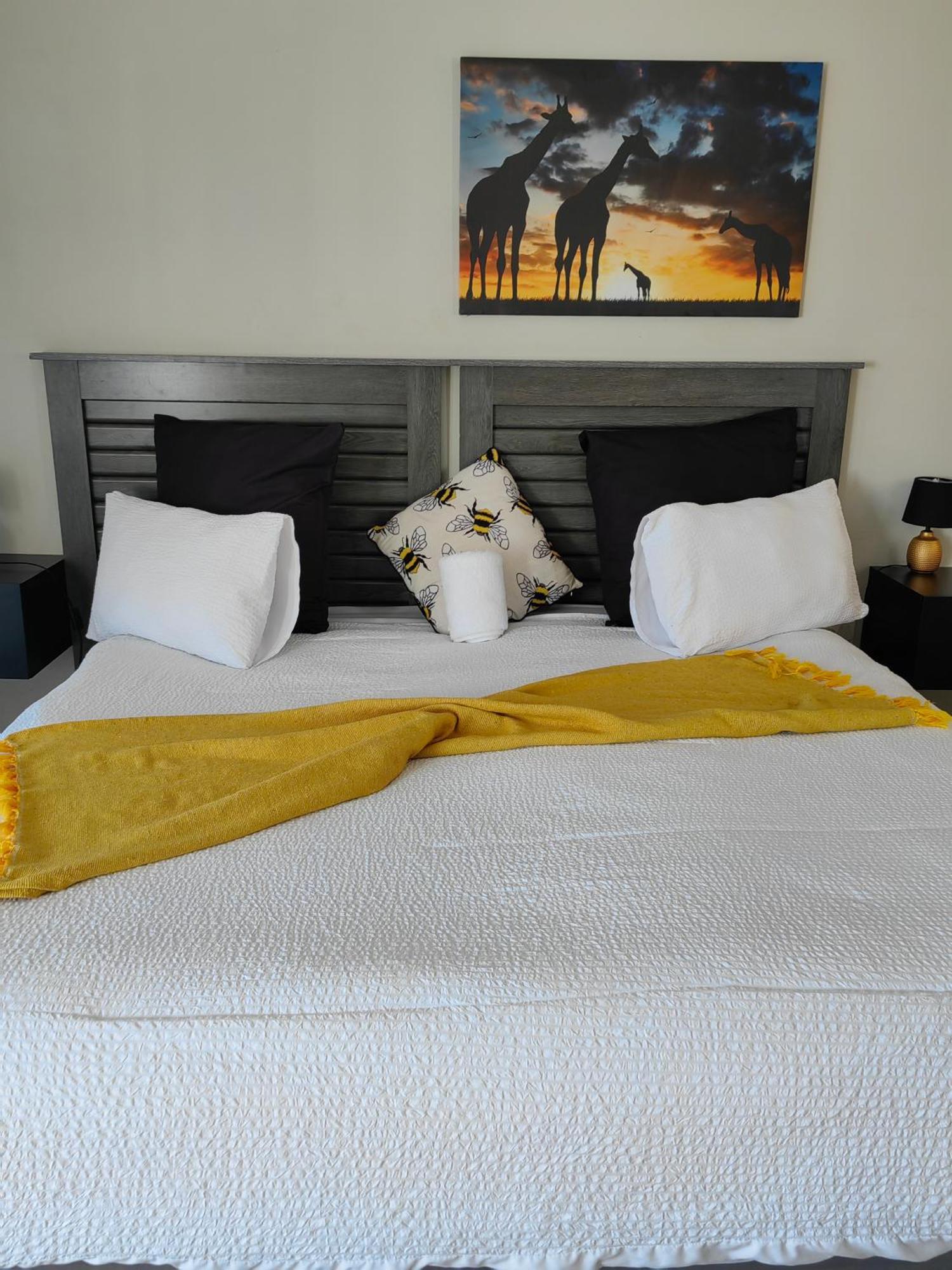 Back Of The Moon Guesthouse Kuruman Bagian luar foto